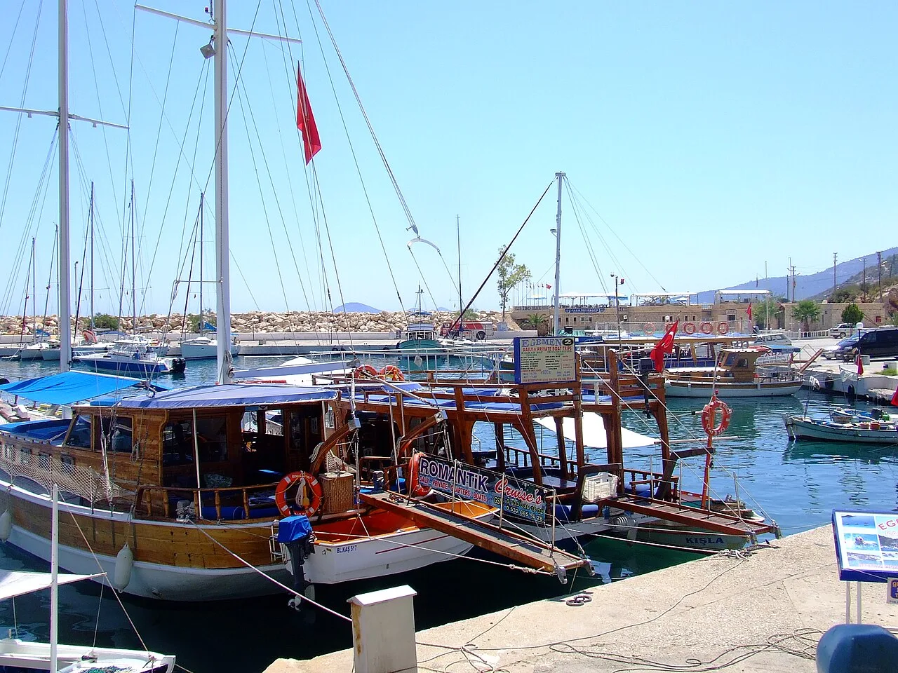 Kalkan Tekne Turu